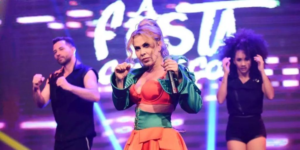 Goiano viaja 14h para tirar foto com Joelma e recebe desprezo da cantora: “e aí?”