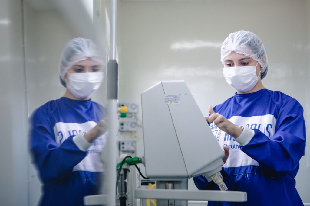 6 faculdades que pagam até bem e quem faz elas consegue terminar em 2 anos