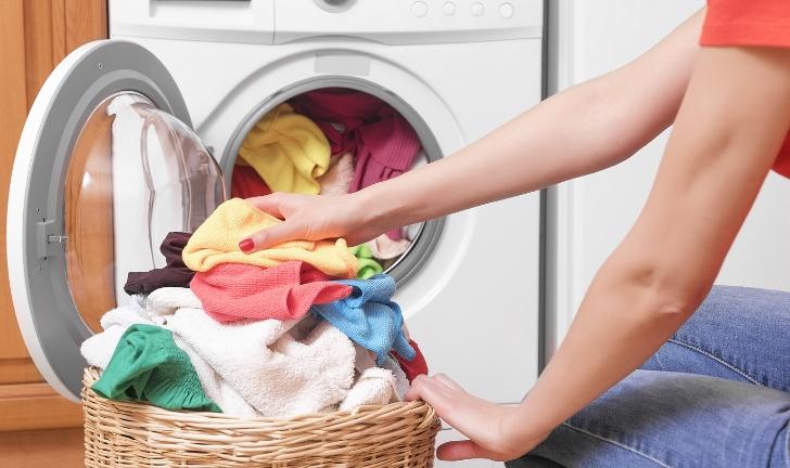 6 objetos proibidos que nunca devem ser colocados na máquina de lavar roupa