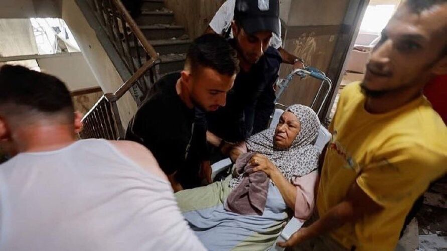 Israel ataca Faixa de Gaza pelo 2º dia, e número de mortos chega a 24