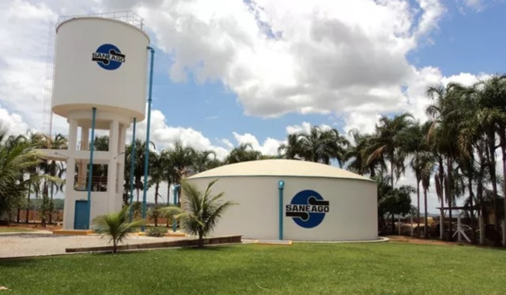 Como fazer a limpeza da caixa d’água de forma correta e segura