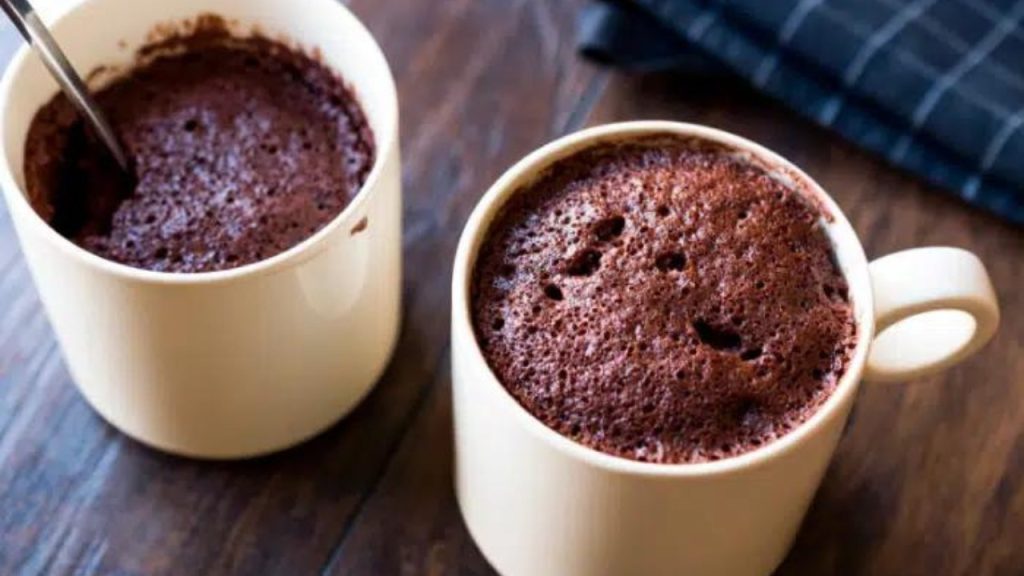 Receita de Bolo de Caneca na Airfryer: aprenda a fazer esta delícia