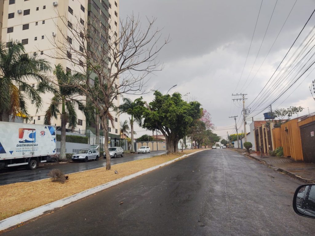 Ao cidade uma cidade em Goiás receberá chuva nesta terça (22), mostra meteorologia