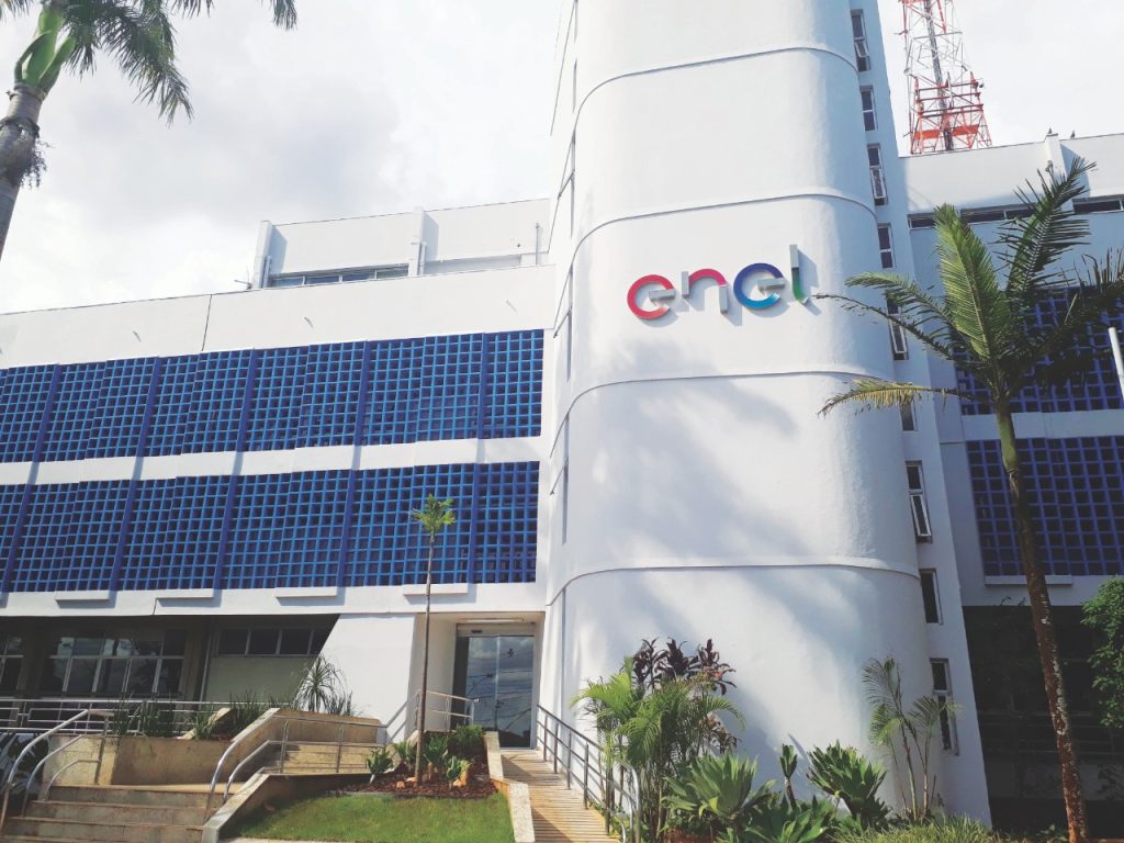 Veja o que pode acontecer com ex-funcionários da Celg e Enel a partir de agora