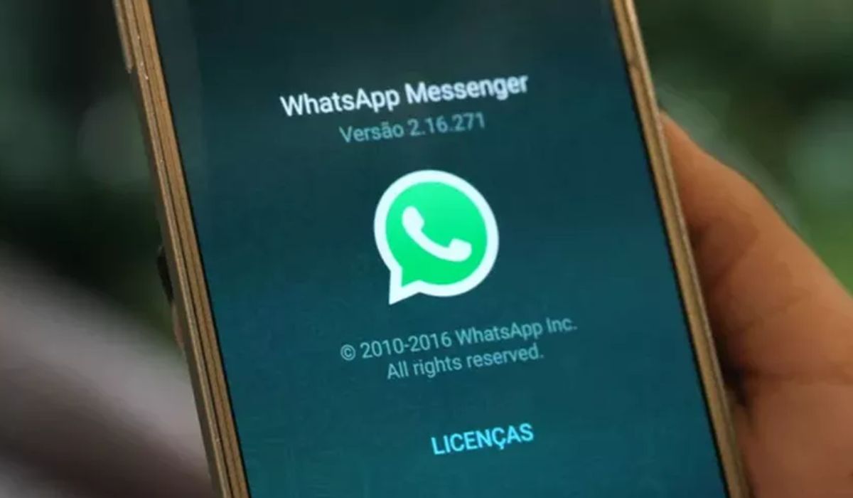 6 motivos para tirar o online do WhatsApp e o passo a passo completo