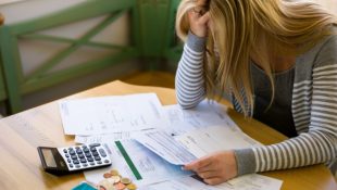 Brasileiros com contas atrasadas possuem diversos direitos que não sabem; veja a lista