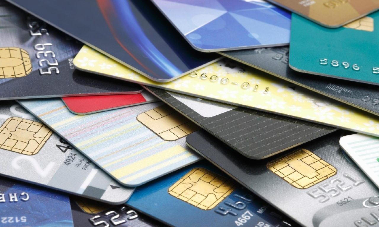 6 coisas que dá para fazer com cartão crédito e nenhuma delas vai gastar dinheiro