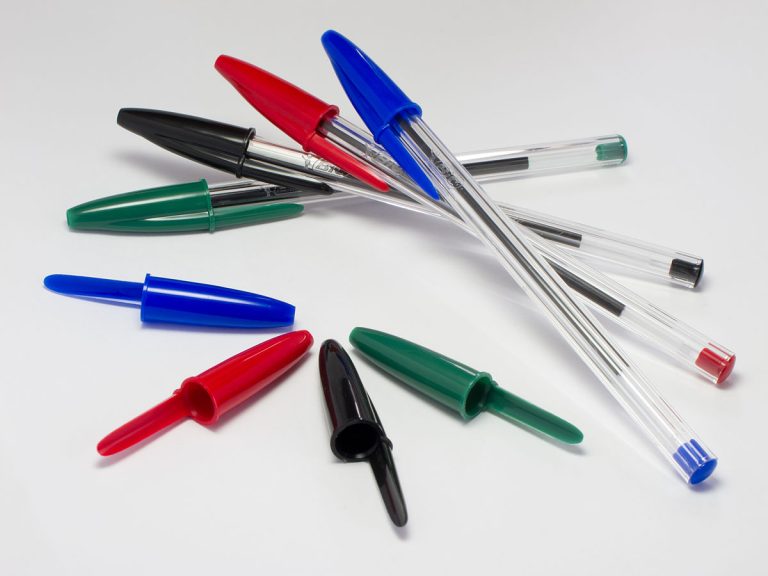 6 utilidades da caneta que vão muito além de apenas escrever