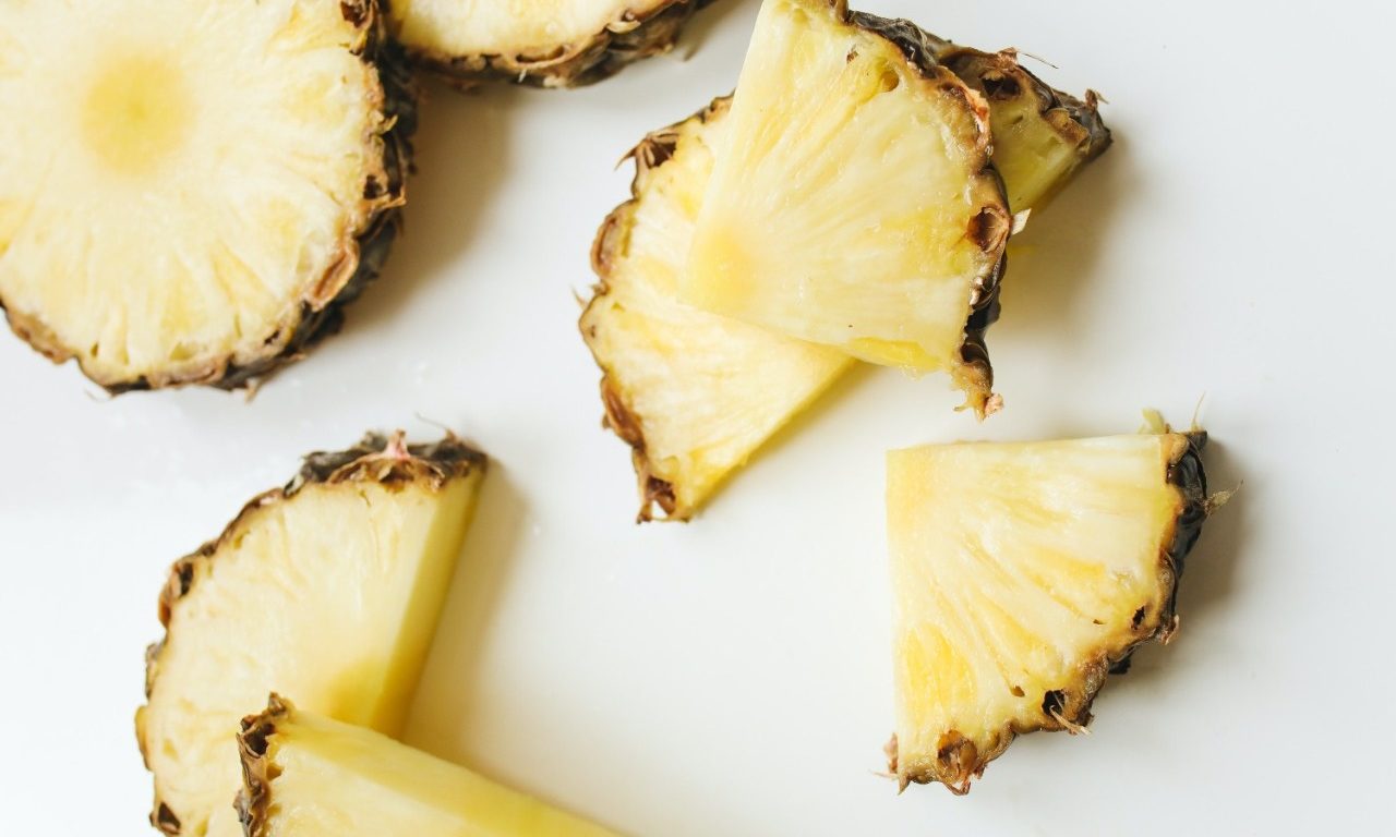 Conheça a fruta que previne doenças, reduz inchaço e é ótima para quem tem diabetes