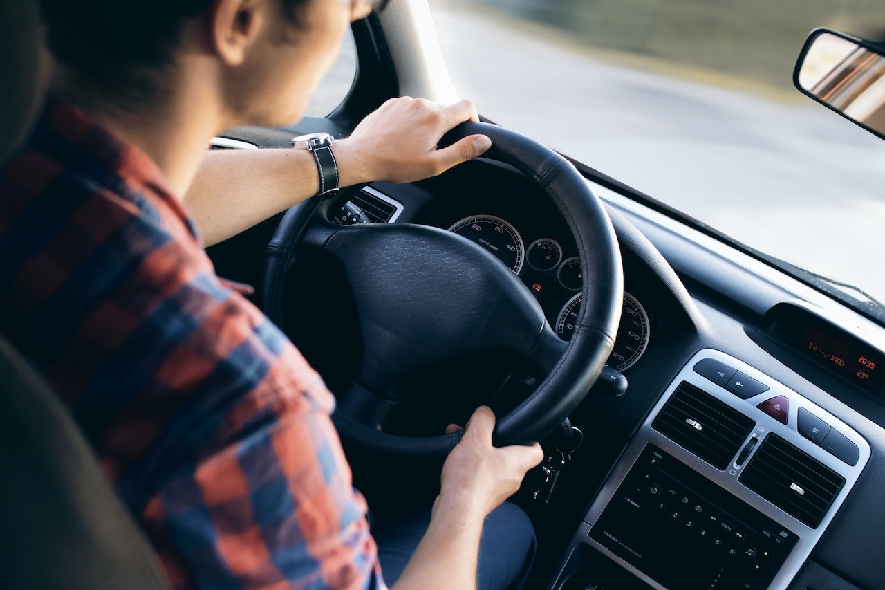 Motorista de app faz corrida particular em Anápolis e algo estranho acontece