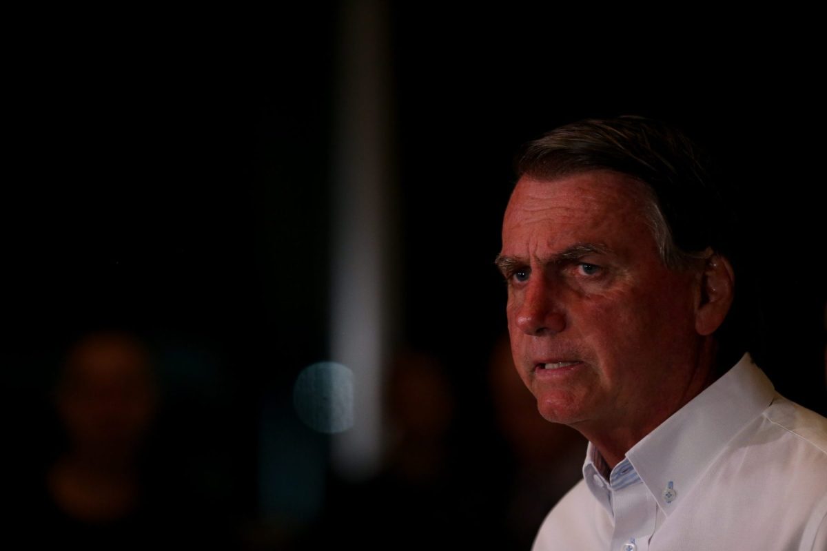 Bolsonaro quebra o silêncio e se pronuncia sobre invasões ao Congresso, STF e Planalto