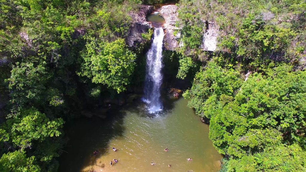 Conheça a cidade perfeita para passar o final de semana relaxando com paz e tranquilidade. cachoeiras
