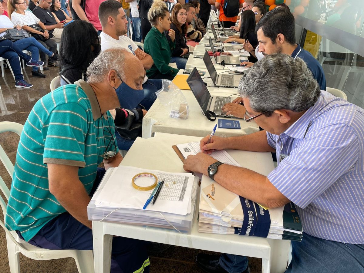 Feirão de empregos foi realizado no Centro de Convenções de Anápolis na última quarta e quinta-feira (07e08). (Foto: Divulgação/SER)