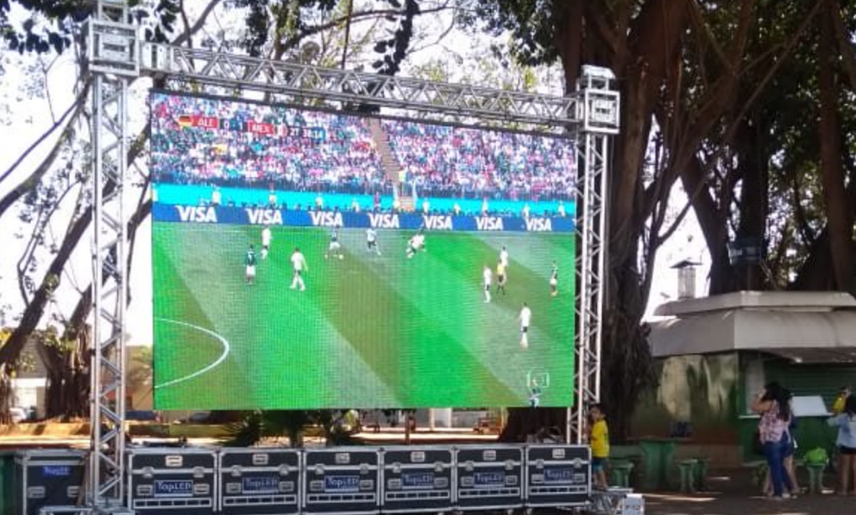 Prefeitura do Recife montará estrutura com telão para os jogos da Copa do  Mundo
