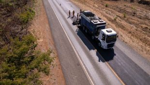 Obras nas rodovias. (Foto: Leandro Souza/Ecovias do Araguaia)