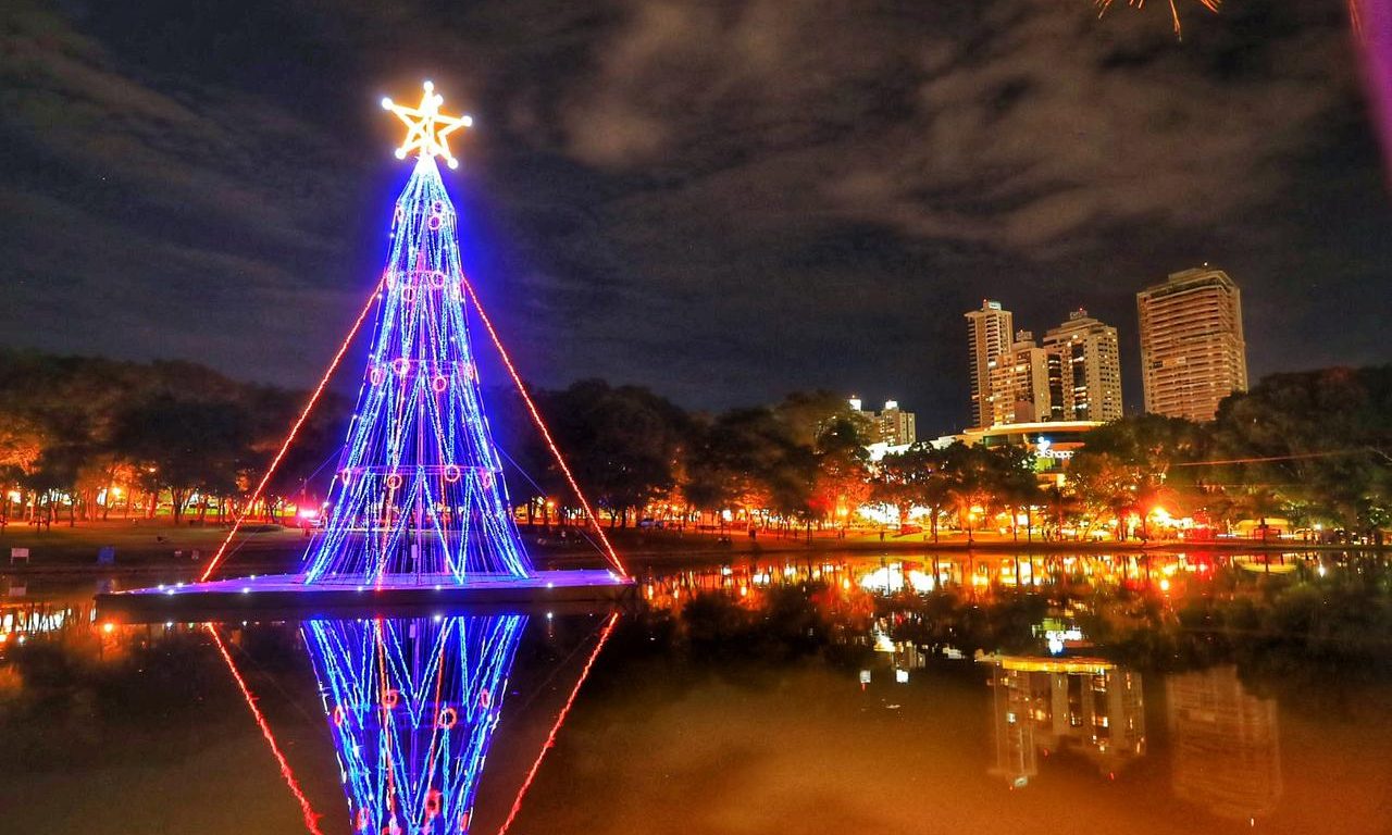 Mulher fica indignada após atitude da sogra durante os preparativos para o Natal