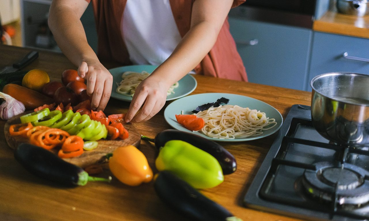 Conheça e evite os maiores erros que as pessoas cometem na cozinha