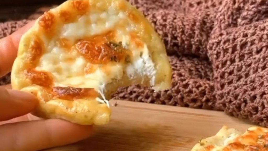 Receita de Esfiha Fit: fez sucesso no Instagram e é fácil e fazer