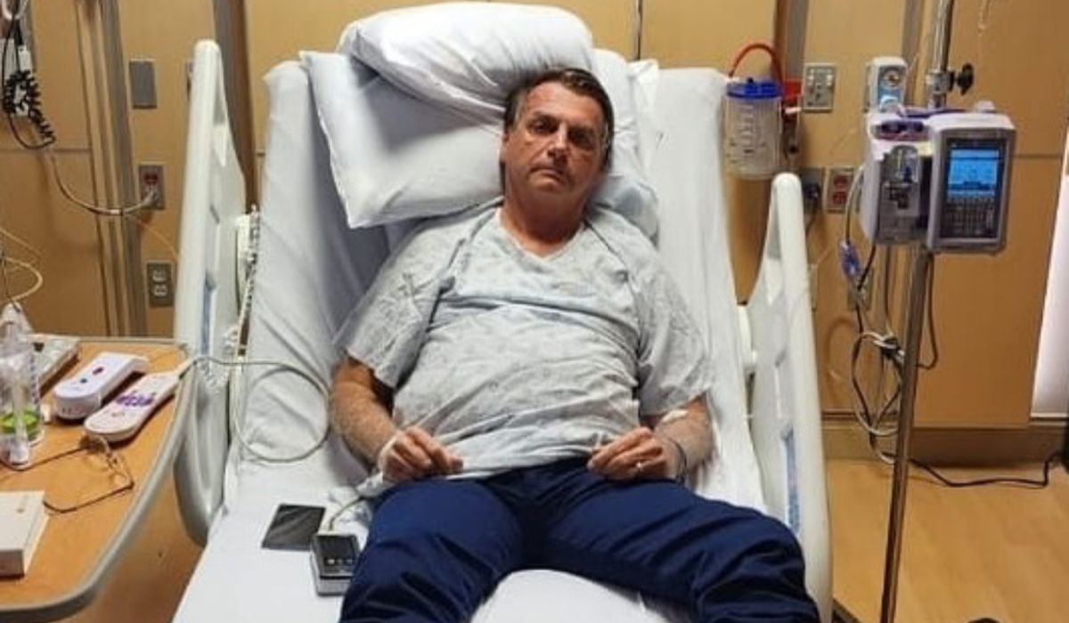 Bolsonaro deixa hospital nos EUA e planeja retorno para o Brasil