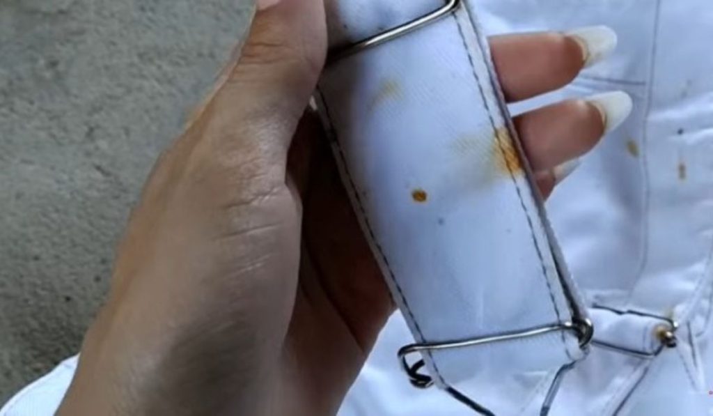 Saiba como tirar manchas de ferrugem nas roupas brancas de um jeito fácil