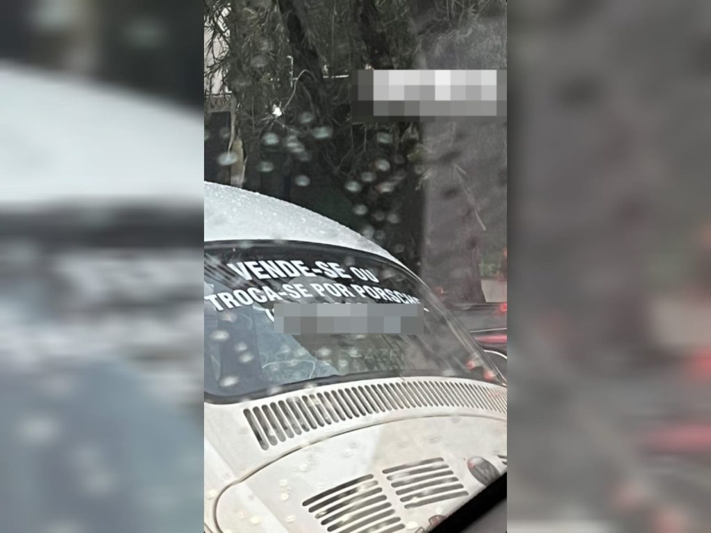 Placa na traseira de Fusca