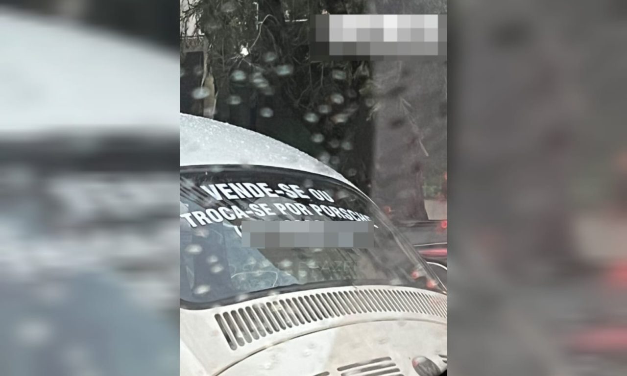 Placa na traseira de Fusca