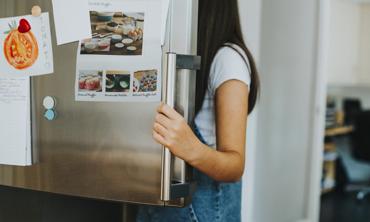 Esta é a maneira certa de limpar a geladeira por dentro que poucos sabem