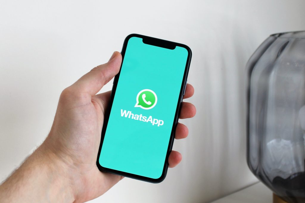 6 respostas para dar para uma pessoa que você ignorou no WhatsApp