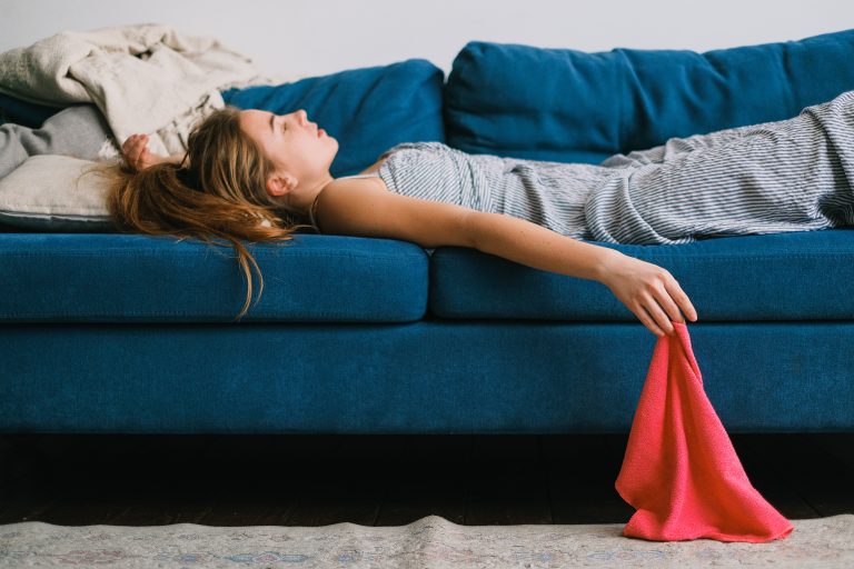 Conheça os 7 tipos de cansaço e saiba como preveni-los