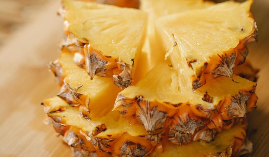 6 frutas ricas em colágeno que quem gosta de ficar com a pele bonita pode consumir