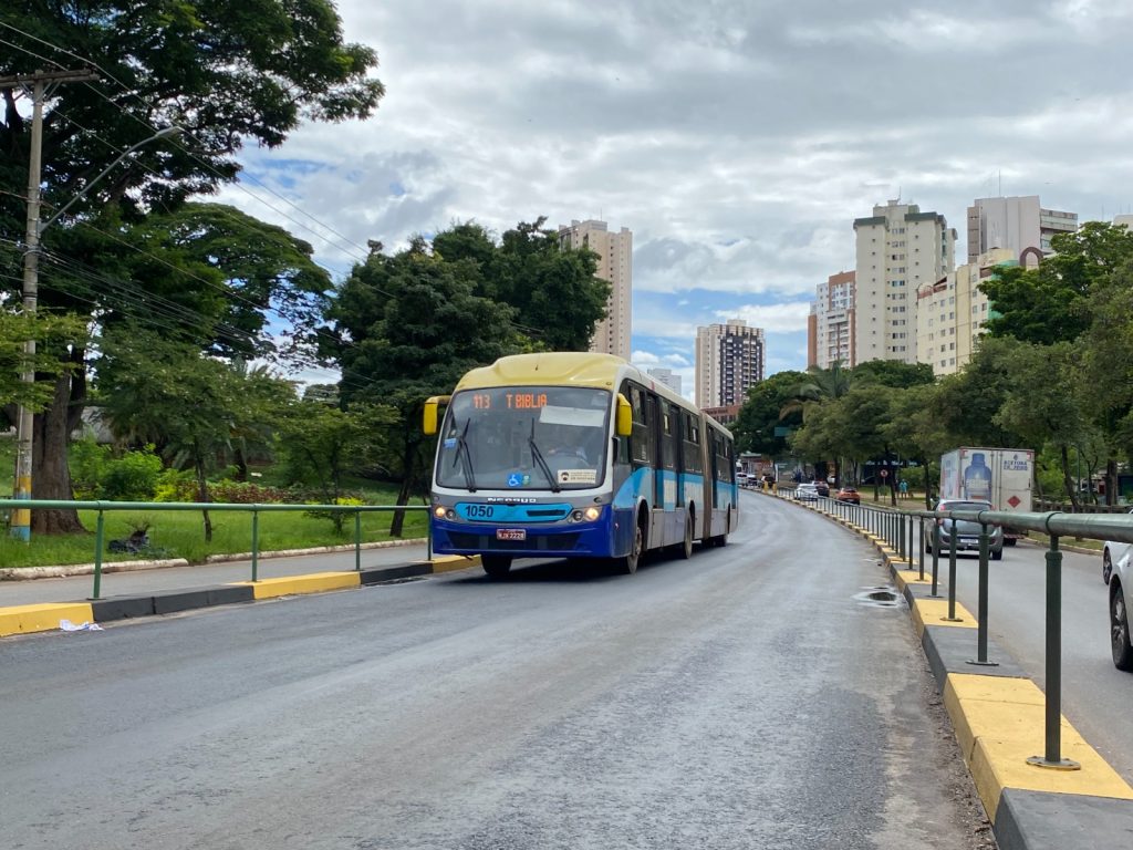 Ônibus elétricos ganham previsão para começarem a circular pelas ruas de Goiânia