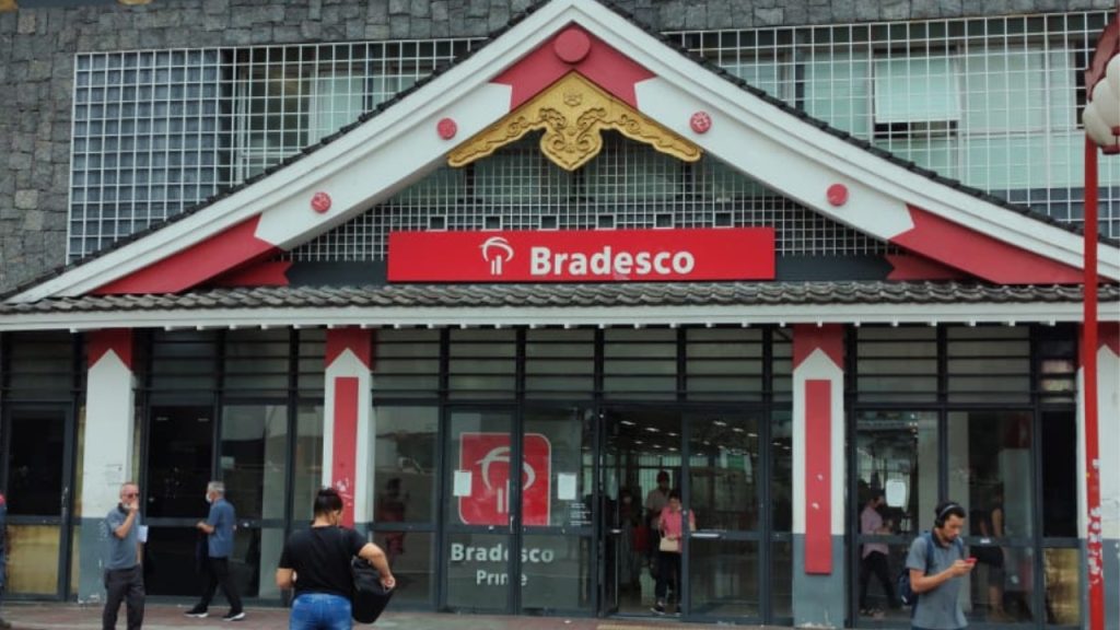 Bradesco fica fora do ar na manhã desta terça-feira