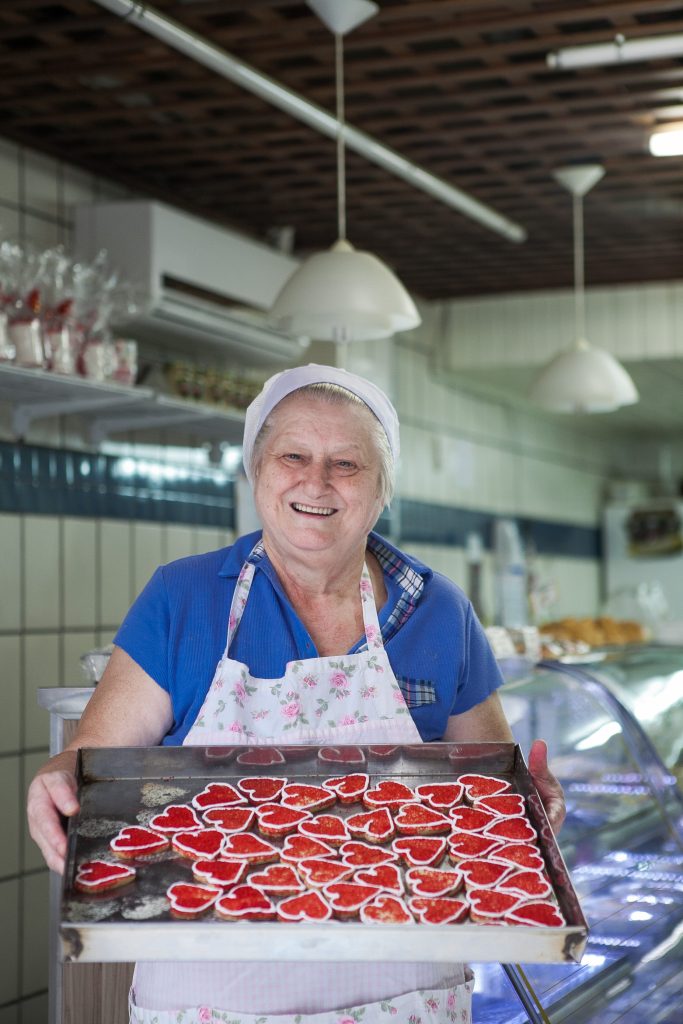 Anápolis está com vagas para curso gratuito de confeitaria para bolos e tortas