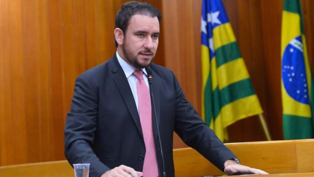 secretário municipal de educação de Goiânia, Wellignton Bessa,