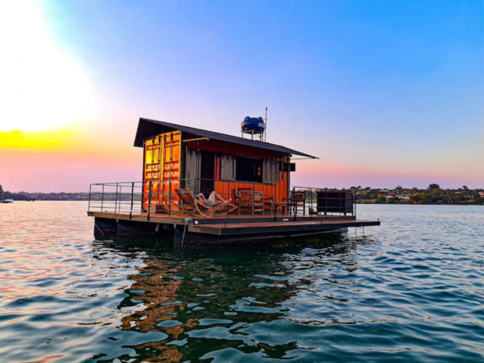 House Boat “Faroeste Caboclo”. (Foto: Reprodução/Airbnb)