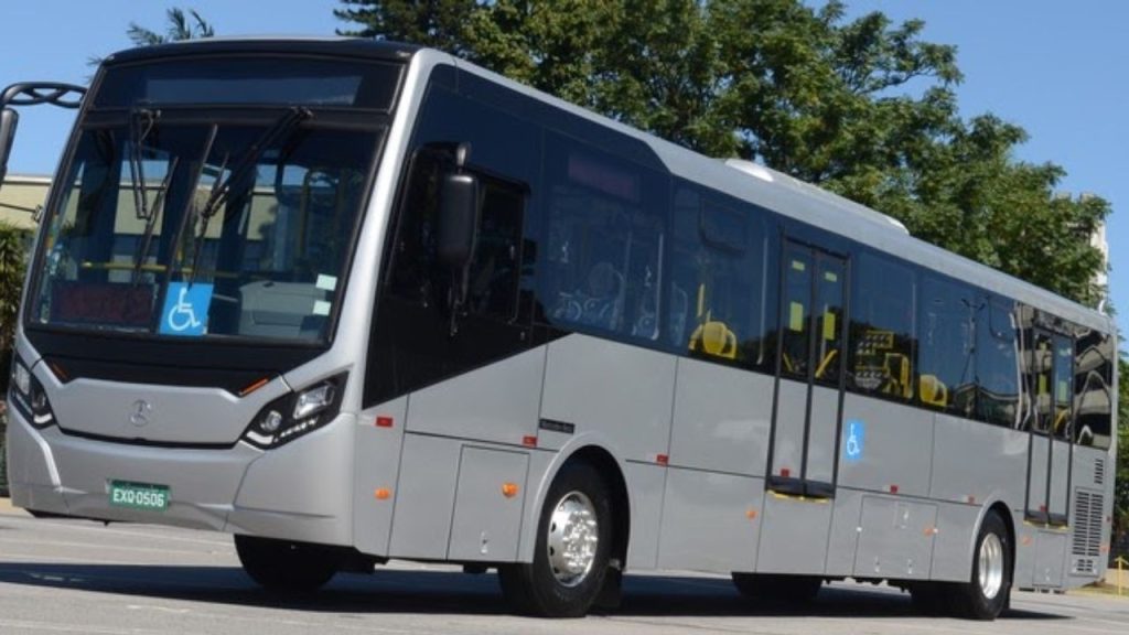 Dois tipos de ônibus estão sendo testados para começar a operar no BRT, em Goiânia