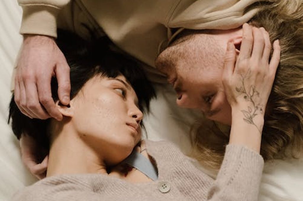 ⁠6 características que o companheiro demonstra quando o namoro está no fim relacionamento