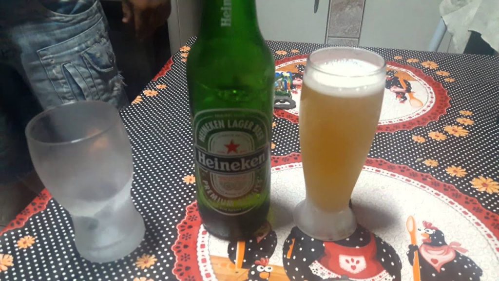 tomar uma cerveja
