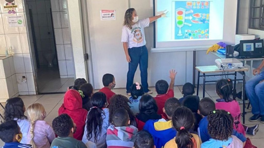 Escola/ Sala de aula