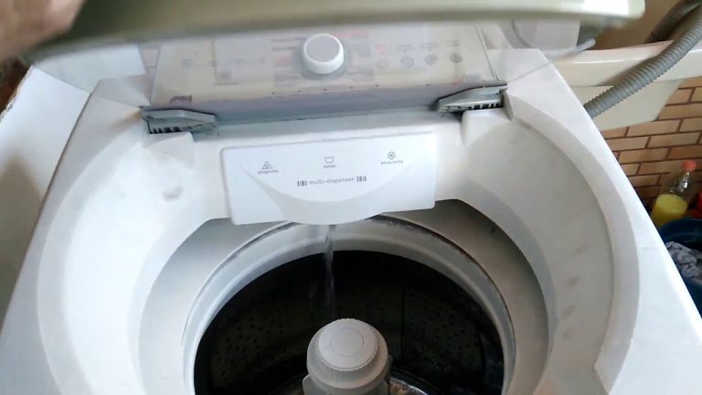lavar roupa preta na máquina