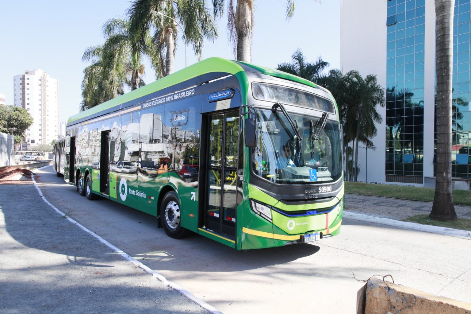 Grande Goiânia ganha 60 novos ônibus de transporte coletivo; veja o que ...