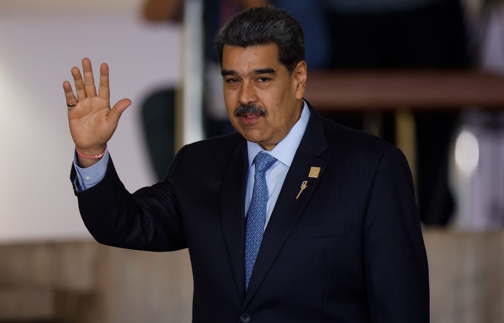 Maduro afirma que enviou proposta para Venezuela entrar no Brics