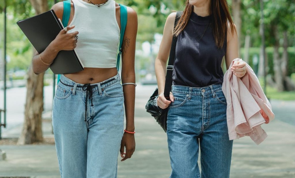 São mais de 260 vagas de estágio em Goiás (Foto: Ilustração/Pexels/Zen Chung)