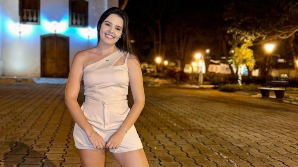 “A venda do corpo perfeito matou mais uma”, diz pai de jovem que morreu após lipoaspiração em Goiânia