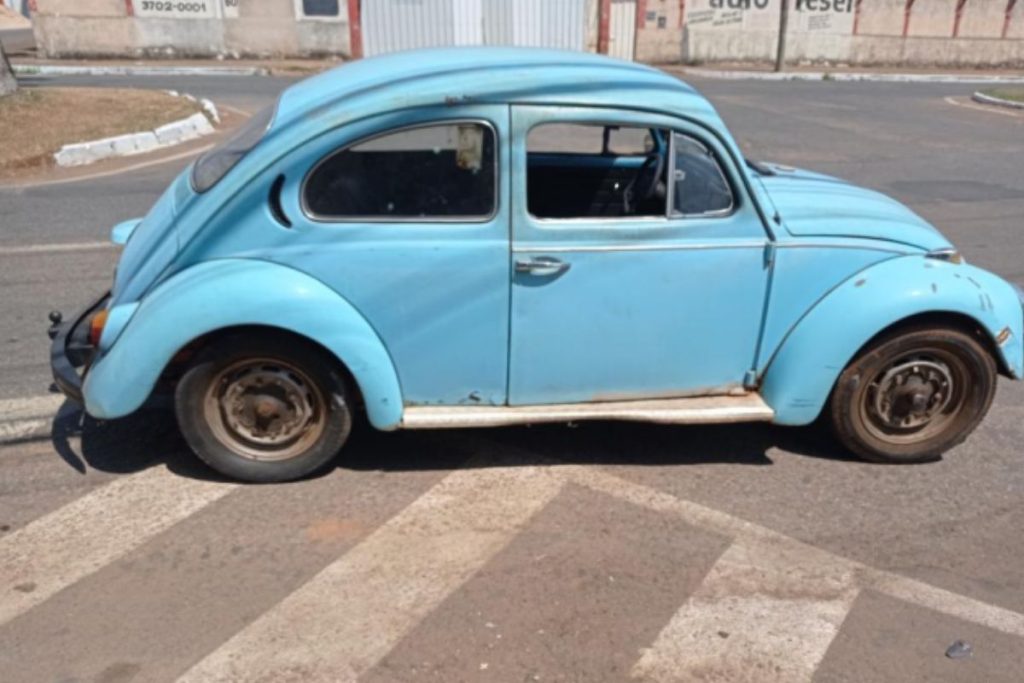 Fusca azul usado, em Anápolis