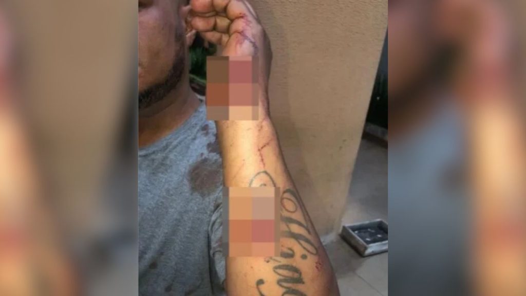 Recusa de pedaço de carne faz irmãos tentarem matar homem em churrasco