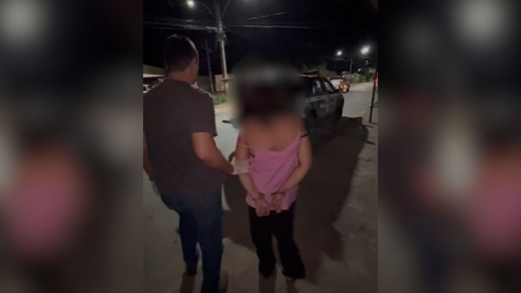 Mãe de bebê de apenas 01 foi presa em Posse.