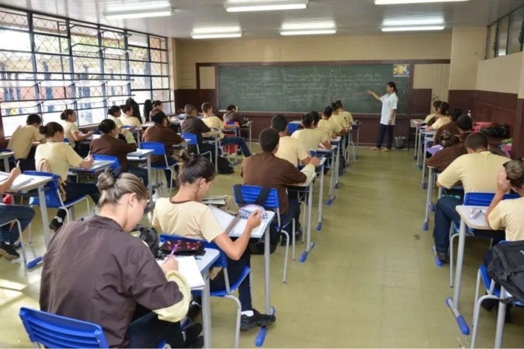 Colégios Estaduais da Polícia Militar de Goiás
