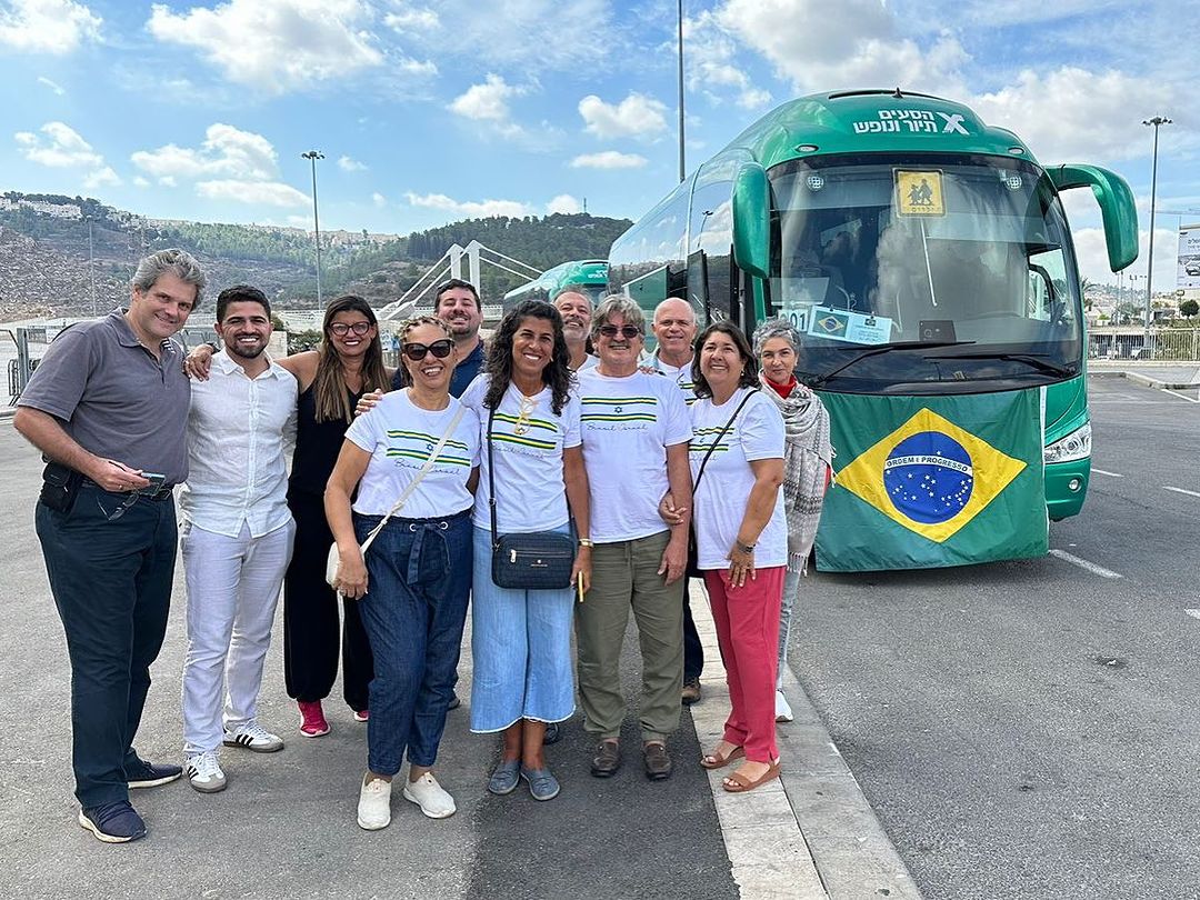 Goianos que estavam em Israel durante guerra chegam à Goiânia