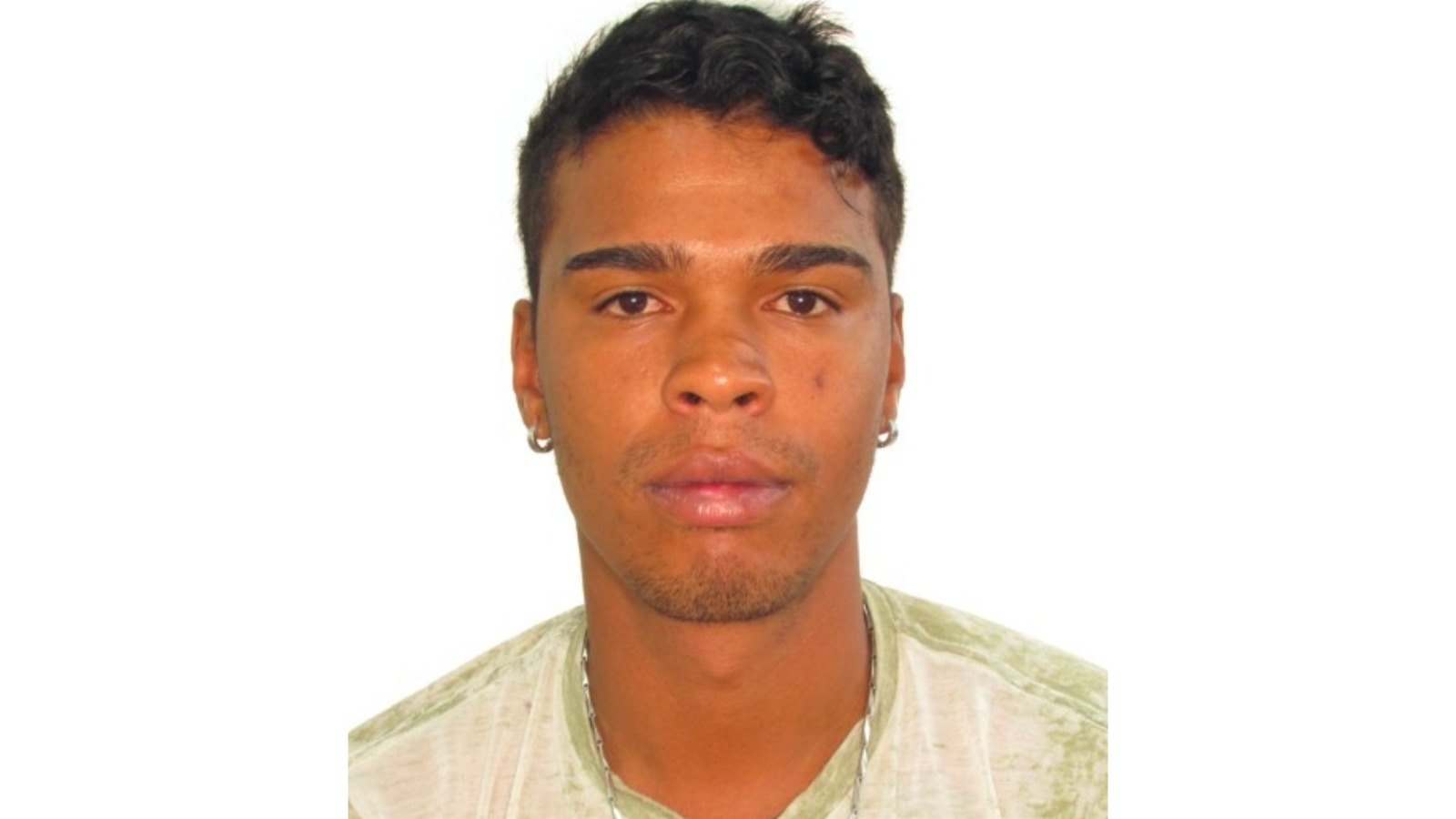 Daniel Francisco Lopes, suspeito de sumir com criança, em Anápolis.
